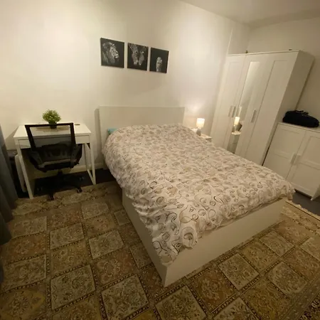 One Bedroom Flat In Chiswick W4 London Exterior foto